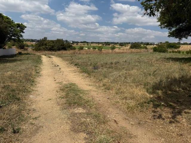 1 500 m² Land available in Copperleaf Estate