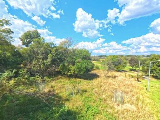 1 500 m² Land available in Koro Creek Golf Estate