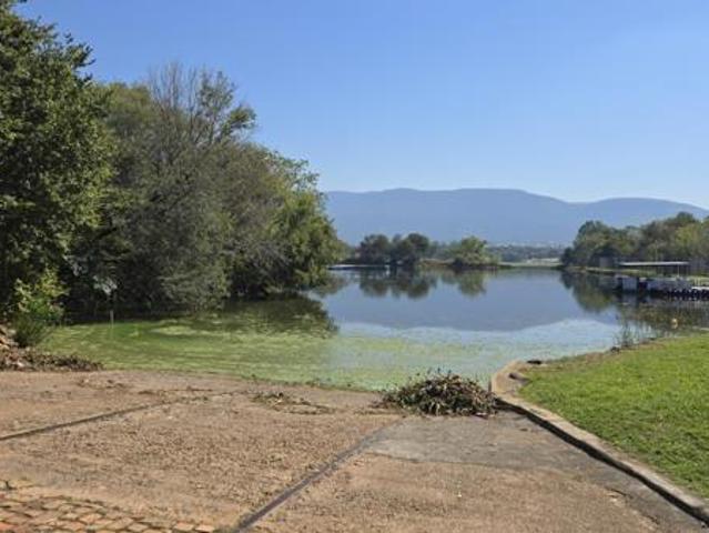 1 500 m² Land available in Westlake Country & Safari Estate