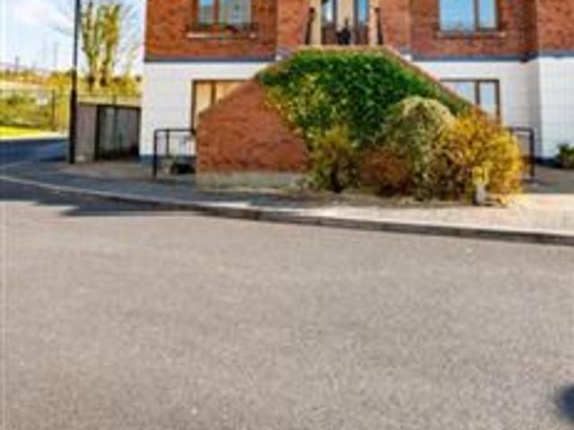 1,500 / month | Saunders court, Mullingar, Westmeath MyHome. Ie Users 4995 MyHome. Ie Lettings
