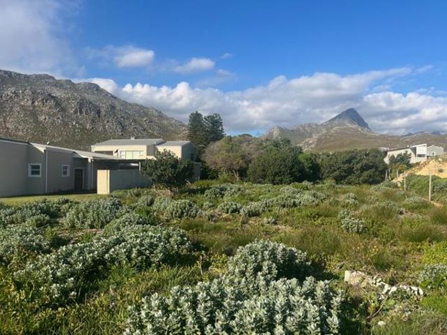 1 513 m² Land available in Rooi Els