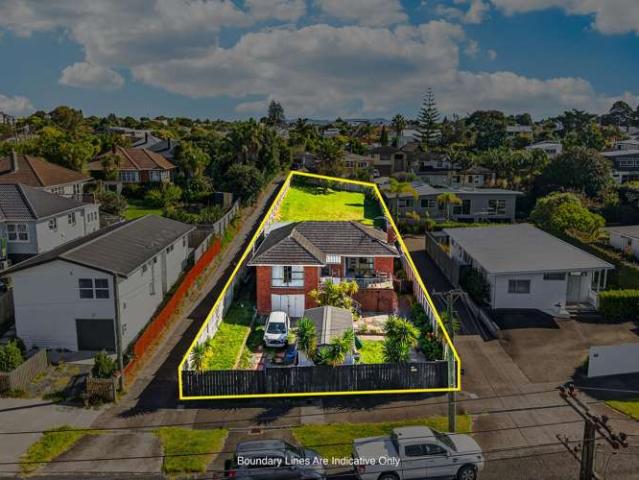 1 5/104 Moa Road, Point Chevalier, Auckland City