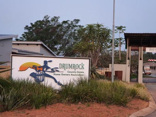 1 529 m² Land available in Drum Rock