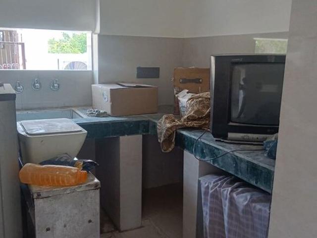 1.5 Bedroom 650 Sq.Ft. Apartment in Mayur Vihar Delhi Listing ID: #10393