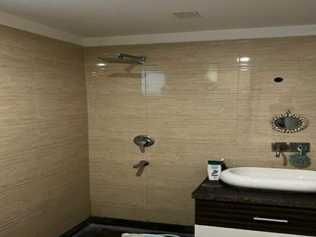 1.5 Bedroom 900 Sq.Ft. Builder Floor in Punjabi Bagh Delhi Listing ID: #9934