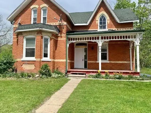 1.5 Bedroom Apartment Barrie ON 102203919