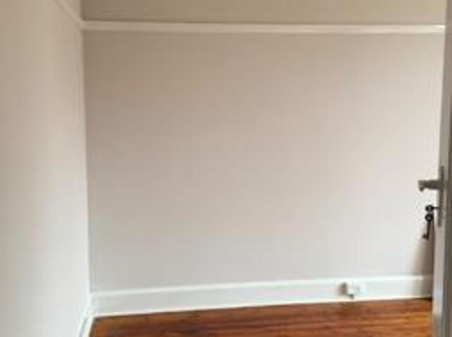 1.5 Bedroom Apartment in Glenwood