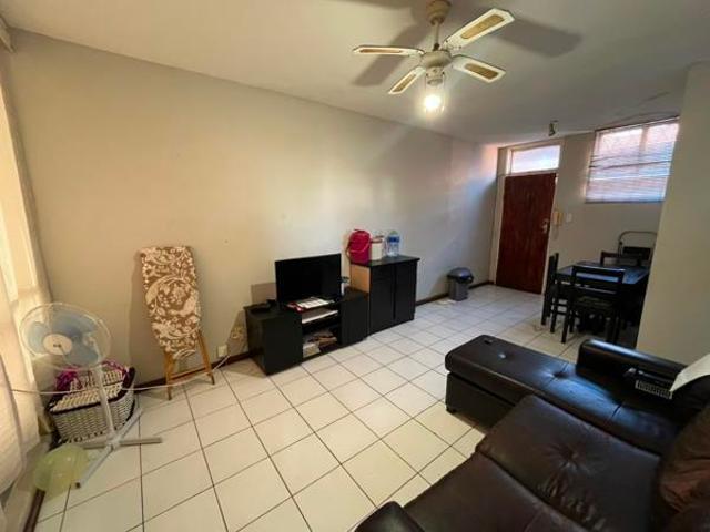 1.5 Bedroom Apartment in Morningside