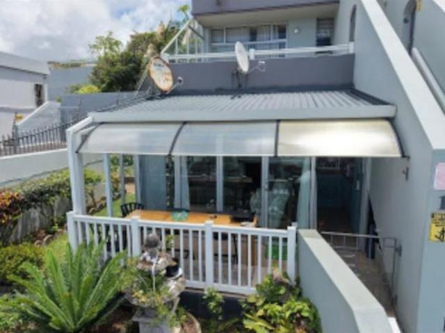 1.5 Bedroom Apartment in Manaba Beach