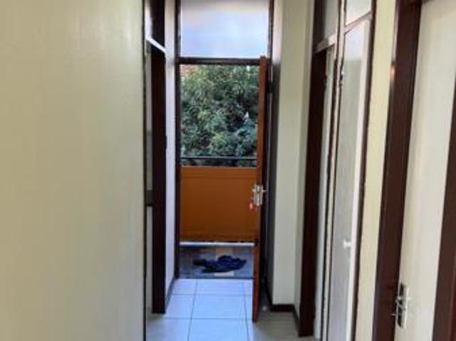 1.5 Bedroom Apartment in Sunnyside