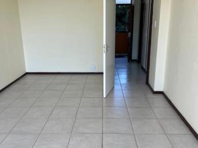 1.5 Bedroom Apartment in Sunnyside