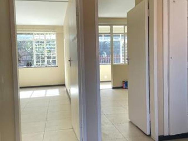 1.5 Bedroom Apartment in Sunnyside
