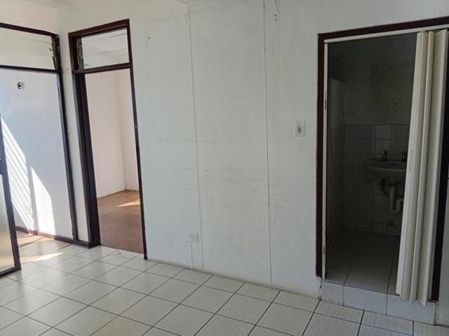 1.5 Bedroom Apartment in Sydenham