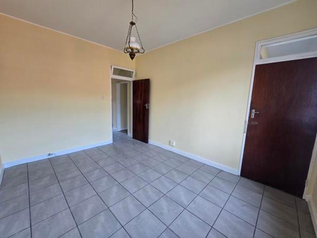 1.5 Bedroom Apartment in Pelham