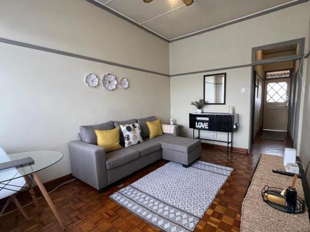 1.5 Bedroom Apartment in Pelham