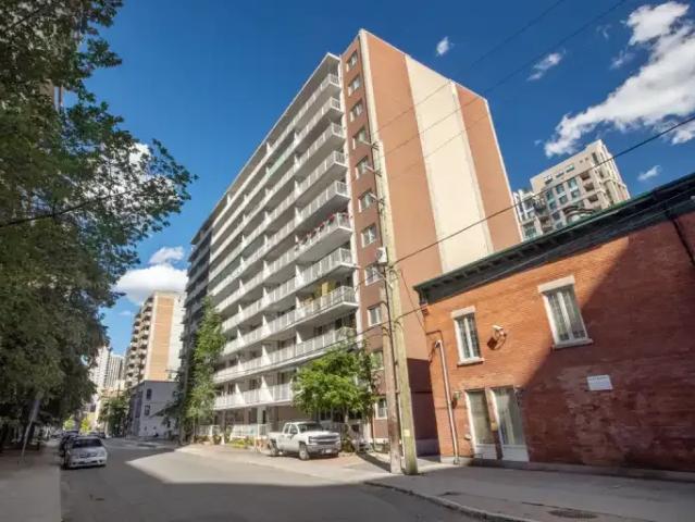 1.5 Bedroom Apartment Ottawa ON 102518679