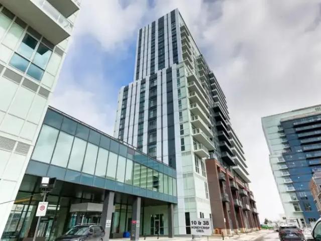 1.5 Bedroom Condo Vaughan ON LS99907689