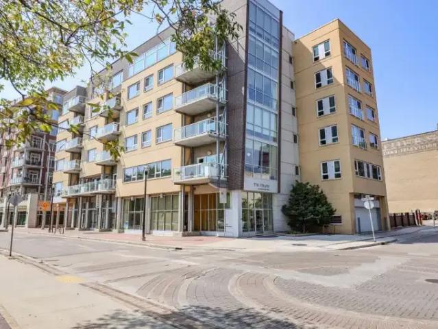 1.5 Bedroom Condo Winnipeg MB 104470765