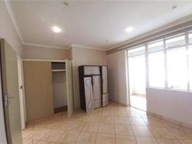 1.5 Bedroom Flat in Arcadia