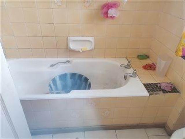 1.5 Bedroom Flat in Bulwer