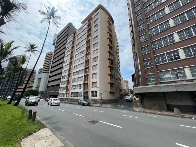 1.5 Bedroom Flat in Durban CBD