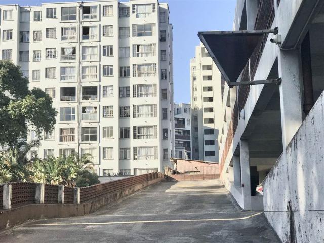 1.5 Bedroom Flat in Durban CBD