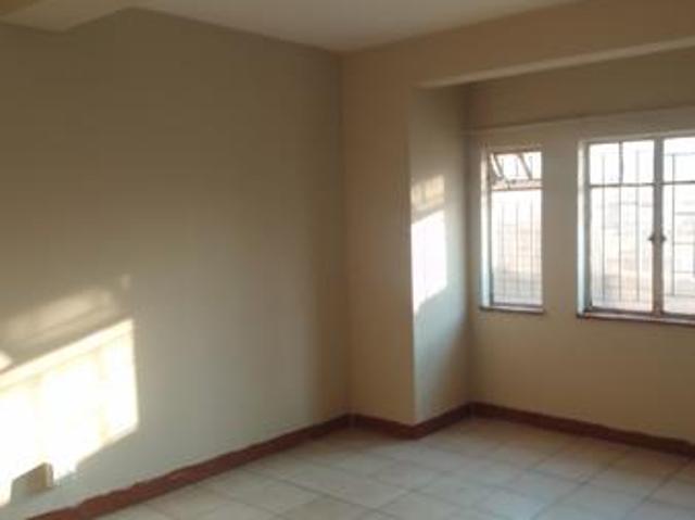 1.5 Bedroom Flat in Pretoria West