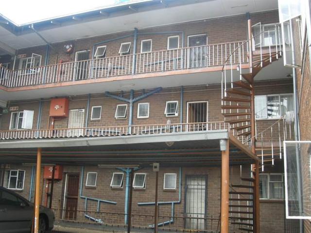 1.5 Bedroom Flat in Pretoria West
