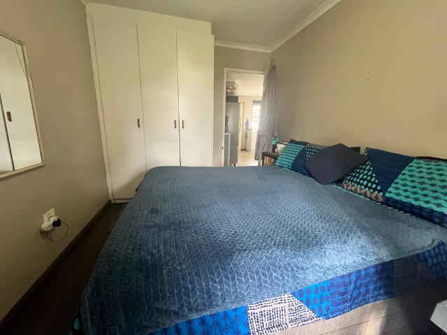 1.5 Bedroom Freehold For Sale in Thornton