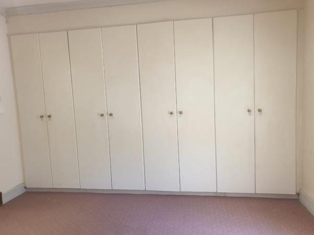 1.5 Bedroom House in Oaklands
