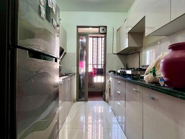 1.5 BHK Apartment in Thane West for resale Thane. The reference number is 20354330
