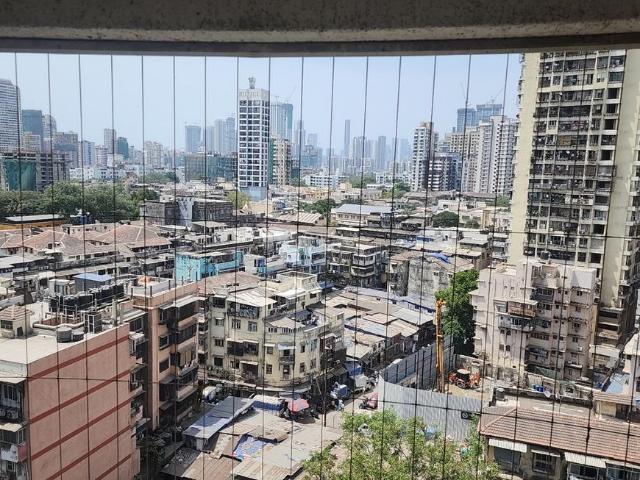 1.5 BHK Apartment in Umerkhadi for rent Mumbai. The reference number is 20022881