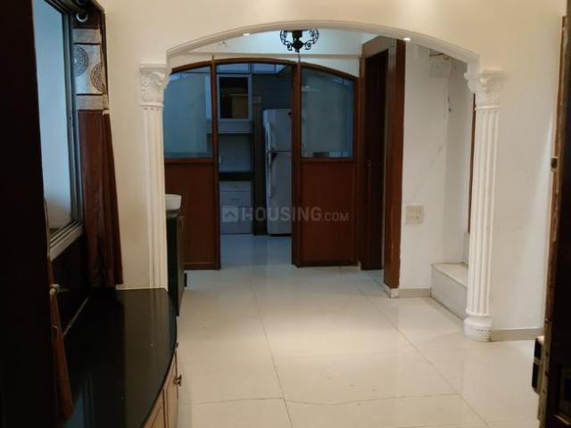 1.5 BHK Apartment in Vile Parle East for rent Mumbai. The reference number is 17364715