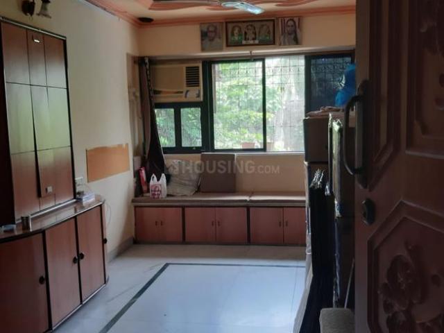 1.5 BHK Apartment in Vile Parle East for rent Mumbai. The reference number is 20579751