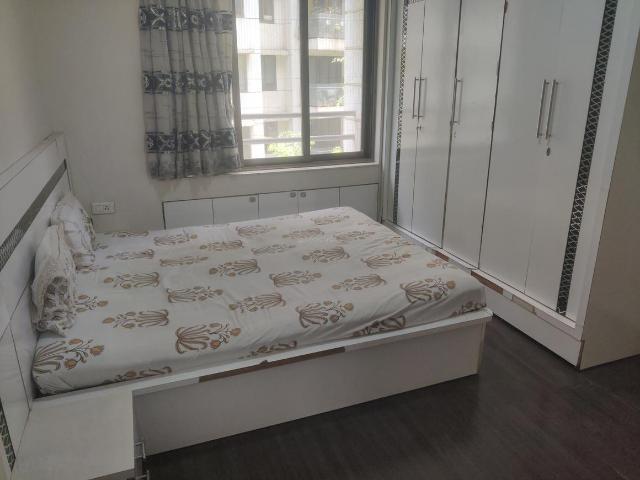 1.5 BHK Apartment in Andheri East for resale Mumbai. The reference number is 20254610