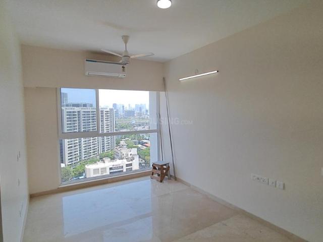 1.5 BHK Apartment in Bandra East for rent Mumbai. The reference number is 20461497