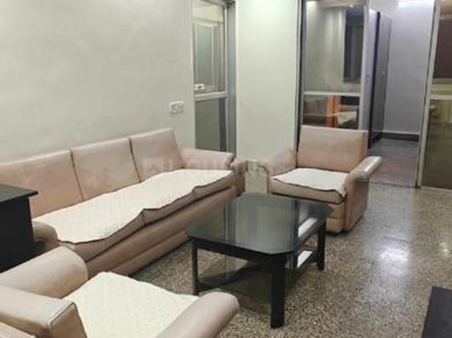 1.5 BHK Apartment in Bandra West for rent Mumbai. The reference number is 20649388
