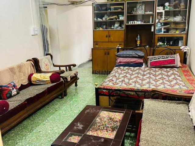 1.5 BHK Apartment in Bodakdev for rent Ahmedabad. The reference number is 20305912