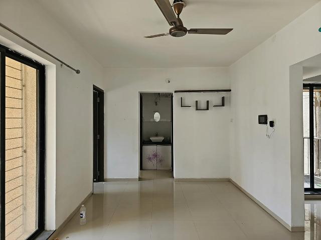 1.5 BHK Apartment in Charholi Budruk for rent Pune. The reference number is 20427318