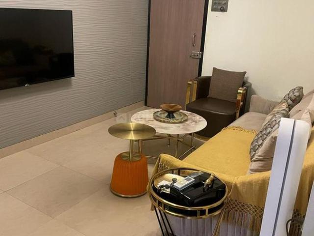 1.5 BHK Apartment in Cumballa Hill for rent Mumbai. The reference number is 19783525