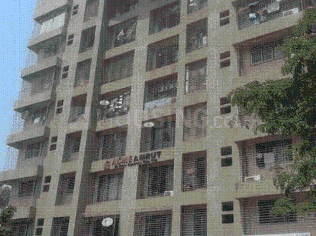 1.5 BHK Apartment in Dahisar East for resale Mumbai. The reference number is 19419279