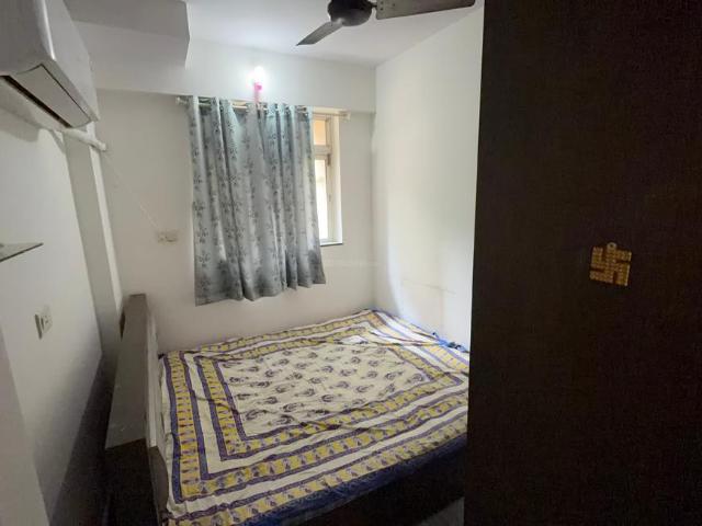 1.5 BHK Apartment in Hiranandani Estate for rent Thane. The reference number is 20724547