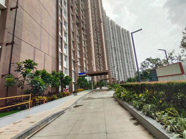 1.5 BHK Apartment in Kanjurmarg West for resale Mumbai. The reference number is 20387914