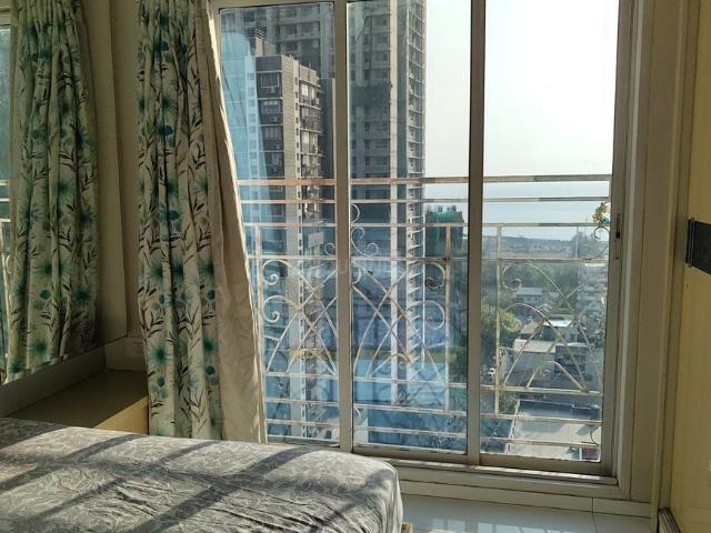 1.5 BHK Apartment in Kalbadevi for resale Mumbai. The reference number is 19769230