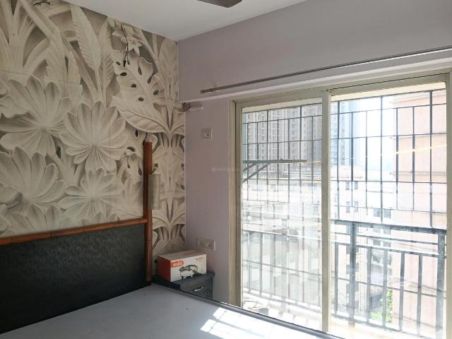 1.5 BHK Apartment in Kasarvadavali for resale Thane. The reference number is 19995794