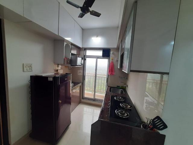 1.5 BHK Apartment in Kasarvadavali, Thane West for resale Ghodbunder Road. The reference number is 17436896