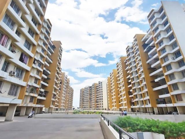 1.5 BHK Apartment in Kondhwa for resale Pune. The reference number is 20037003