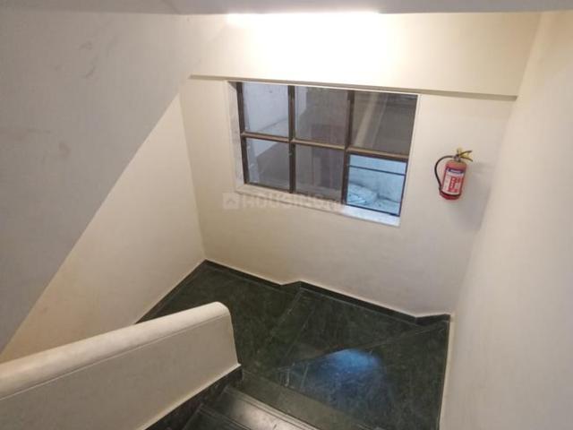 1.5 BHK Apartment in Mahalakshmi for rent Mumbai. The reference number is 20007493