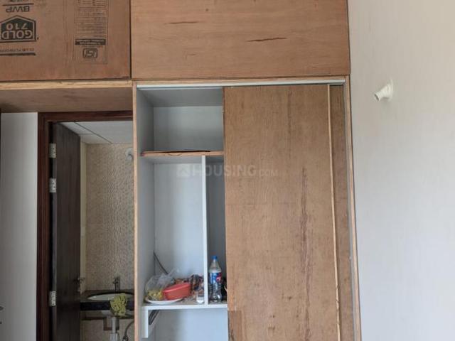 1.5 BHK Apartment in Mulund West for rent Mumbai. The reference number is 20472735