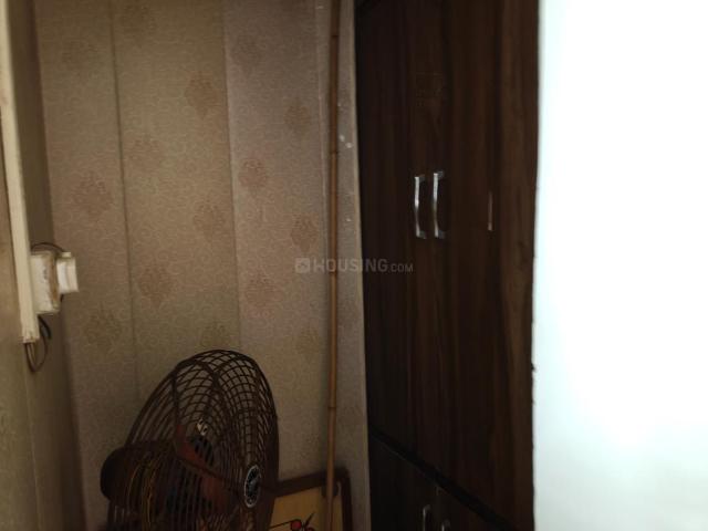 1.5 BHK Apartment in Paschim Vihar for rent New Delhi. The reference number is 19211558